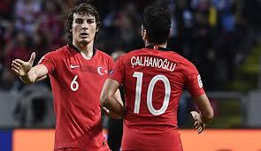 Sein geburtsort war mannheim, deutschland am 8. Albanien Vs Turkei Wer Ubertragt Zeigt Das Spiel Der Em Qualifikation Live Im Tv Und Livestream