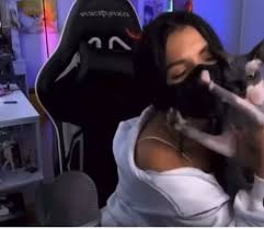 😱 амина тендерлибае показала нос без маски watch online