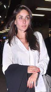 Kareena Kapoor Khan Looks Drained Out Without Make Up Style Bollywood Fash Bollywood Actress Without Makeup Kareena Kapoor Bollywood Heroine Without Makeup