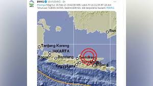 Hari ini, serangkaian peristiwa gempa bumi yang terjadi hari ini (7/7), mulai dari gempa di jepara sampai banten bahkan masyarakat yang tinggal di dki jakarta pun merasakan getaran gempa. Gempa Dalam 5 2 M Hari Ini Tuban Tak Terguncang Tekno Tempo Co