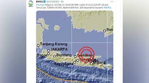 Bmkg melaporkan bahwa guncangan gempa bumi dengan parameter mmi adalah turen v mmi. Gempa Dalam 5 2 M Hari Ini Tuban Tak Terguncang Tekno Tempo Co