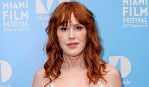 Molly Ringwald Nude - Discover the Mysteries of Her Alluring Presence