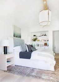 Small master bedroom ideas are greatly in vogue nowadays because in a average home the master bedroom has an enormous role to play and it's one of tags: 16 Small Master Bedroom Ideas That Prove Bigger Isn T Necessarily Better Small Master Bedroom Master Bedrooms Decor Master Bedroom Layout