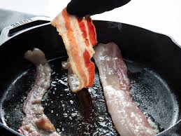 There is nothing worse than bacon that has raw ends and over. The Best Way To Cook Bacon Stovetop Oven Grill And Sous Vide