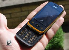 LG GM310 - A Dolby érintése ...