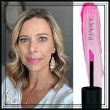 Cute little product with long-lasting formula