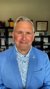 Comin to you LIVE from Shakers !