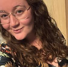 Calling all stalls that sell dog treats/ wear, sweets, chocolate or fudge,  quality silver jewellery, jams, chutneys, specialty oils, coffee beans/  ground to sell ,children's books, photography/calendars, . Following the  success of