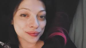 Michelle Trachtenberg claims she's 'happy and healthy' in wake of criticism  about her looks