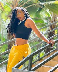 John royce mathis was born on the 30th of september 1935 in gilmer texas. Nadia Nakai Collaborates With An American Rapper Celebs Now