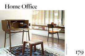 For example, with the feng range there are 18 different options for the sofa itself (including choice of feet) 38 fabric choices which range in price from grade e to grade x and on average forty different colour options. La S Ecra Te Ph Ilippine D Utto Ligne Roset