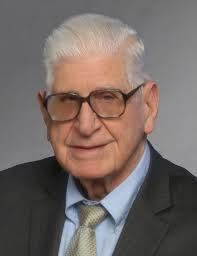 Edward Ashdown's Instagram, Twitter & Facebook