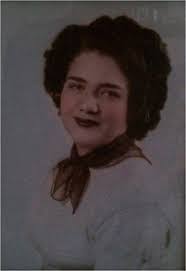 Anna Felker's Instagram, Twitter & Facebook