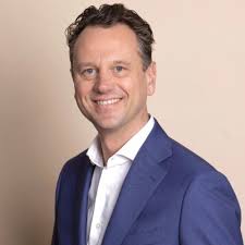 Ramazan Turk op LinkedIn: Happy to announce that I have officially been  admitted to the Executive…