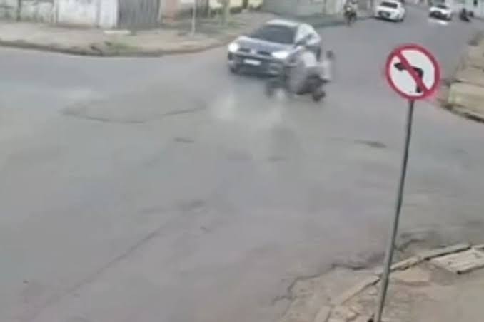 Adolescentes ficam feridas em acidente com bicicleta el&eacute;trica em C&aacute;ceres