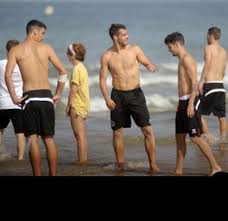 Depending on where you are in the world, it can be very difficult to develop something serious. Create Meme Teen Boys In Speedos Surfers Guys Beautiful Men At The Beach Photos Pictures Meme Arsenal Com