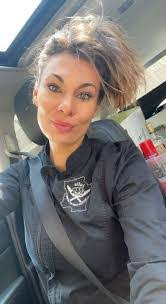 Julia Shirley's Instagram, Twitter & Facebook