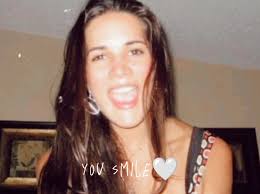 La hermosa sonrisa de Mona 🤍✨