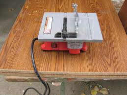 I Ve Really Got Started In Collecting Mini Shop Tools And Just Had To Have This One This Is From Harbor Freight As Well It Is T Small Pen Table Saw I Shop