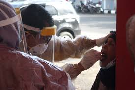Cerita Penghuni Karantina Massal Purwokerto Jalani Tes Swab Kebencanaan