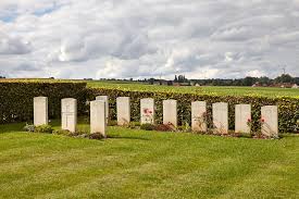 Pernes British Cemetery (CWGC) - WW1 ...