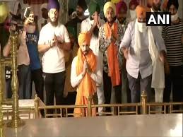Actor deep sidhu has passed away in an accident near sonipat in haryana. R Day Violence Case Deep Sidhu Visits Rakabganj Gurdwara After Release From Tihar Jail