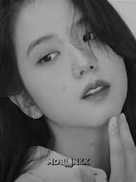 dani and mela (@mdblinkk)