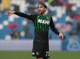 Jucător de fotbal al asociației italiene. Non Solo Scudetto Ed Europa Da Demiral A Locatelli Tutti Gli Intrecci Di Mercato Di Sassuolo Juve Primapagina Calciomercato Com