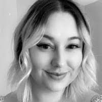 Pamela Postle's Instagram, Twitter & Facebook