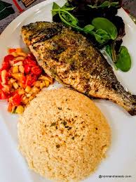 Restaurant Les Lions Au Havre Restaurant Africain Quartier St Francois Cuisine Africaine Nourriture Ouest Africaine Alimentation