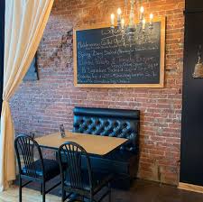 A big THANK YOU to Mark Hartwick, owner of Fibrenew, for restoring my old  booths! He repaired all the flaws and made them look brand new! He also put  a protective coating