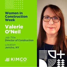 Desiree Warren's Instagram, Twitter & Facebook