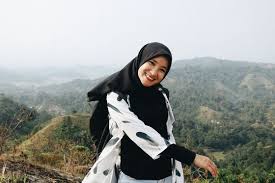 Doa awet muda merupakan amalan doa untuk membuat pancaran wajah tetap berseri bahkan memiliki daya pikat kuat yang membuat siapapun jatuh cinta dan terpesona dengan mudahnya. Ini Doa Dan Tata Cara Untuk Pemanis Wajah Dan Cantik Berseri Jurnal Palopo