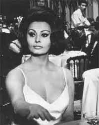 Sophia loren was born as sofia scicolone at the clinica regina margherita in rome on september 20, 1934. Sophia Loren Filme