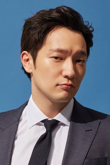 Son Suk-ku profile