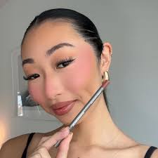 If You're In Your 30s And Still Don't Know How To Do Makeup, These 29  Things Are Here To Lend A Helping Hand