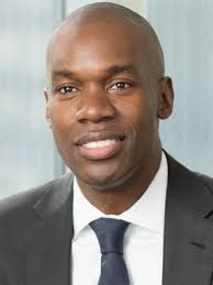 Jason Ewart's Instagram, Twitter & Facebook