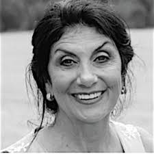 Silvia K.Austin (@RealEstateSKA)