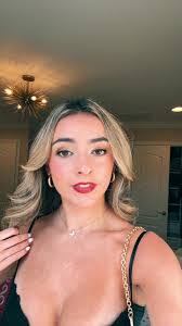 Jillian Marquis's Instagram, Twitter & Facebook