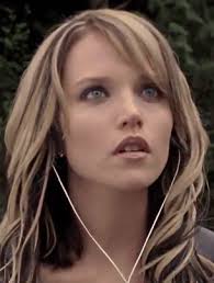 Эрика лихсен, генри роллинс, стив браун (ii) и др. Nina Pappas Wrong Turn Wiki Fandom