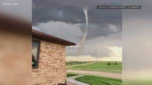 Retro 51 tornado stealth gift set. Is A Landspout A Real Tornado 9news Com