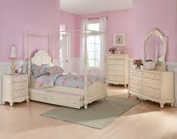 Not sure which bed or bedroom furniture is right for you? Homelegance Cinderella Full White 5pc Canopy Bedroom Set Dallas Tx Kids Bedroom Group Furniture Nation