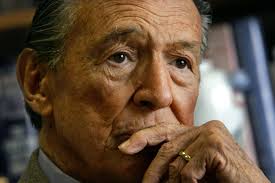 Mike Wallace, legendary TV newsman and star of '60 Minutes,' dies at 93