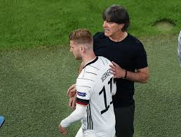 Sechseinhalb millionen menschen (über acht prozent der bevölkerung) sind mitglied in einem der über 27.000 fußballvereine. Em 2021 So Kommt Deutschland Ins Achtelfinale Der Spiegel