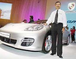 Bin mahathir received an undergraduate degree. Mokhzani Mahathir Passes Porsche Rights To Sime The Star