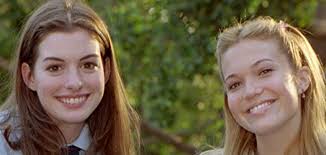 Mandy Moore Throws It Back To The Princess Diaries In The Most Perfect Way Princess Diaries Mandy Moore People S Choice Awards