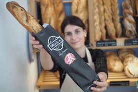 Pour toute personne intéressée à en minimisant le temps passé à rechercher pour une diffusion perdue, une rediffusion ou un programme. A Revel La Fornaria En Lice Pour Devenir La Meilleure Boulangerie De France Sur M6 Voix Du Midi Lauragais