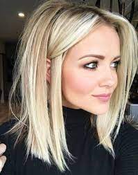 16 Idees Bebe Fille Yeux Bleus Cheveux Bruns Peau Claire Nuances De Cheveux Blonds Cheveux Blond Couleur Cheveux