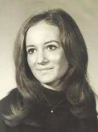 Vickie Kay's Instagram, Twitter & Facebook