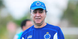 È nota principalmente per la propria sezione calcistica, che attualmente milita nella série b del campionato brasiliano di calcio, e, a livello regionale, nel campeonato mineiro. Palmeiras Faz Oferta A Marcelo Oliveira Por Salario Menor Que Cruzeiro E Aguarda Resposta